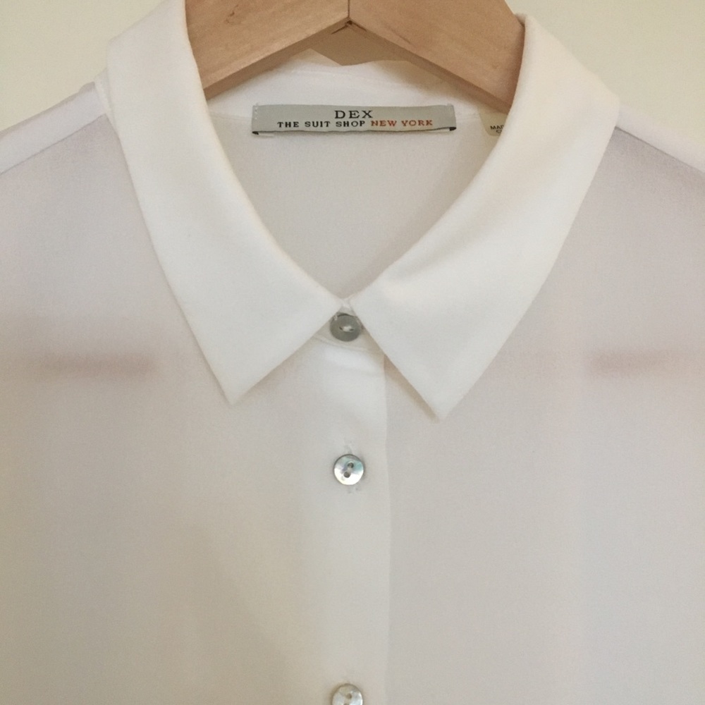 Sheer white blouse with pearl buttons - Picture 2 of 4